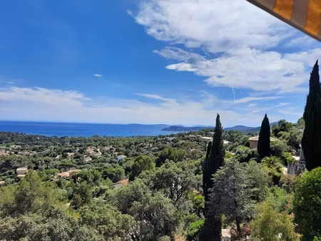 vente maison 6 pièces 220 m² la croix-valmer (83420)