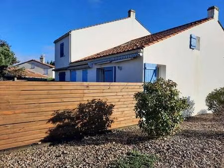 vente maison à la faute-sur-mer (85460) : à vendre / 23m² la faute-sur-mer