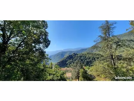 terrain constructible pour deux maisons idividuelles