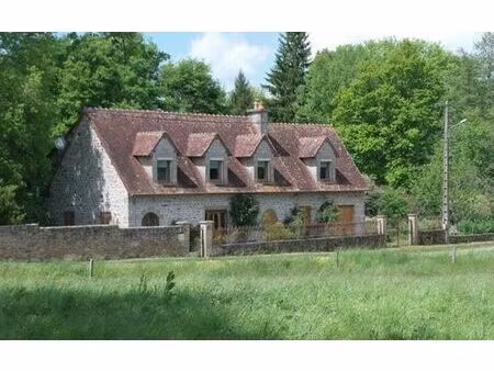 maison saint-agnant-de-versillat m² t-4 à vendre  245 000 €