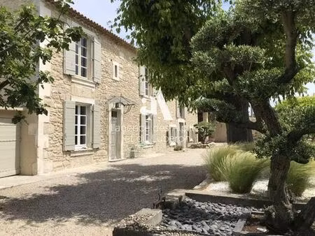 maison de campagne exclusive de 500 m2 en location saint-étienne-du-grès  france
