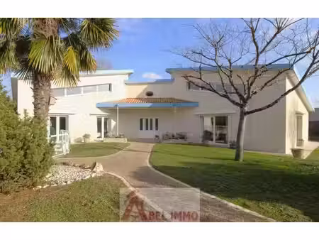 vente maison saint-georges-des-coteaux 17810 - - surface privée