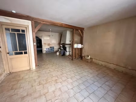 vente maison 4 pièces 211 m² à tartas (40400)  50 000 €