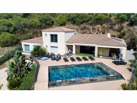 vente villa 5 pièces 270 m² à afa (20167)  1 298 000 €