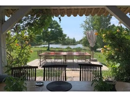 villa de 9 pièces de luxe en location mas-thibert  provence-alpes-côte d'azur