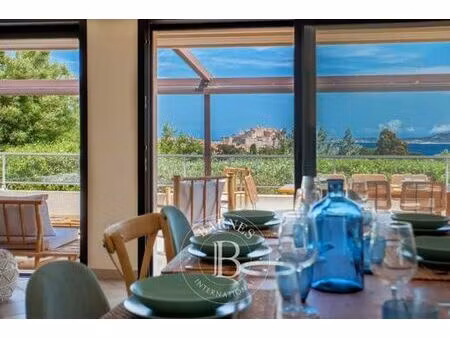 villa de 4 chambres de luxe en location calvi  france