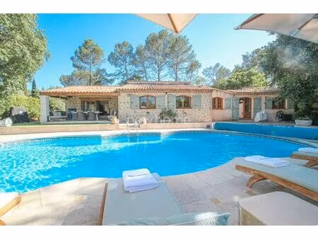 vente maison 5 pièces 131 m² fayence (83440)