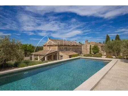 prestigieuse maison de campagne de 170 m2 en location gordes  provence-alpes-côte d'azur
