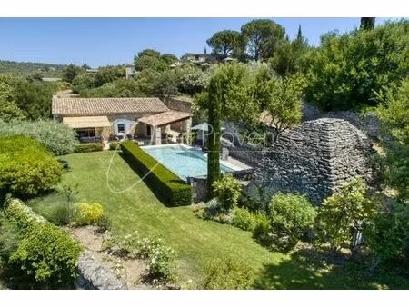 villa de luxe de 3 chambres en location gordes  france