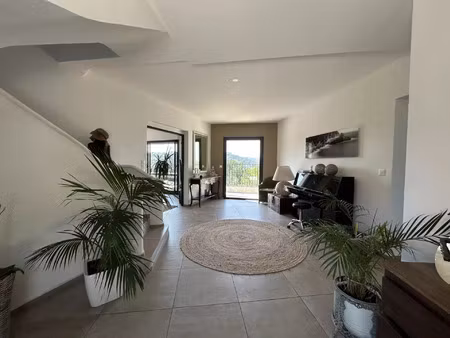 vente maison 6 pièces 160 m² le tignet (06530)