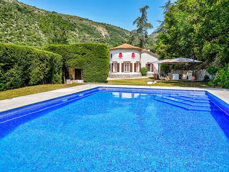 vente villa 6 pièces 260 m² à touët-de-l'escarène (06440)  990 000 €