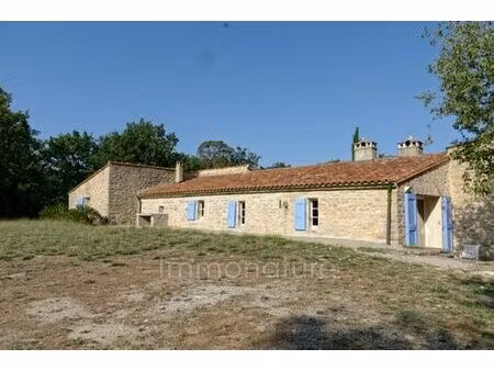 villa de 7 pièces de luxe en location notre-dame-de-londres  france