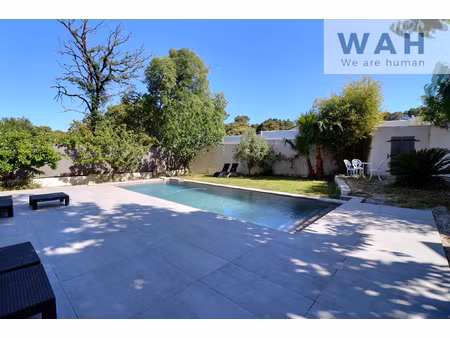 maison 5 p avec piscine 34160 saint jean de cornies