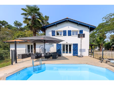 maison 213 m2 à saint-laurent de gosse