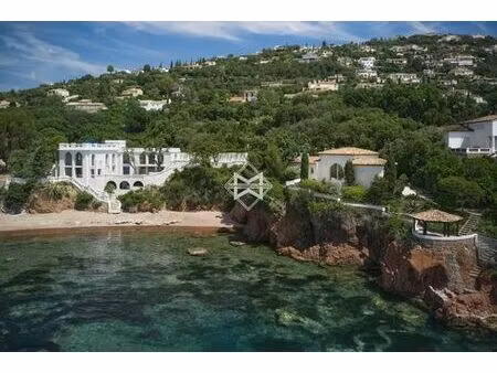 maison de luxe de 5 chambres en location à agay  france