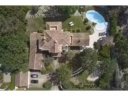 villa de 8 pièces de luxe en location tourrettes  provence-alpes-côte d'azur