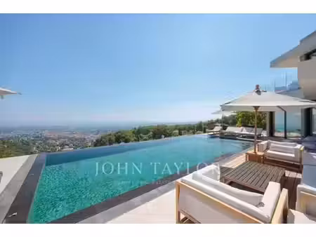 villa de luxe de 8 pièces en location vence  provence-alpes-côte d'azur