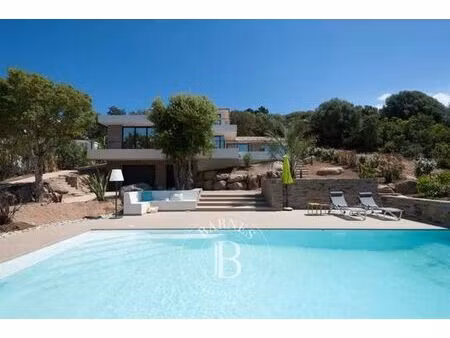 villa de luxe de 4 chambres en location sainte-lucie de porto-vecchio  corse
