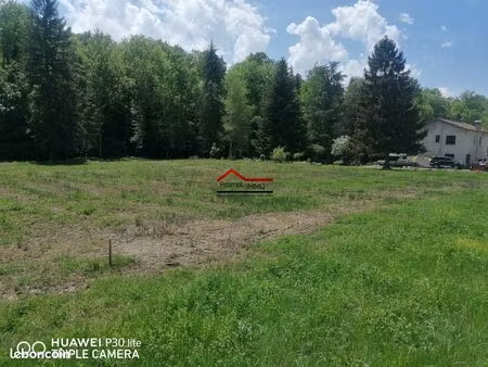 terrain 3002 m² bénaix