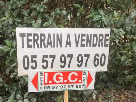 vente terrain 500 m² à izon (33450)  99 000 €