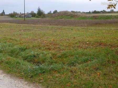 terrain a bâtir