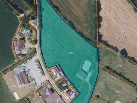 terrain 12591 m² besneville