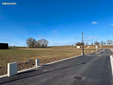 terrain 500 m² bouconvillers