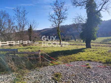 terrain constructible de 2159 m²