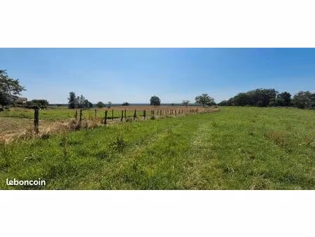 terrain constructible joudes (71480 )