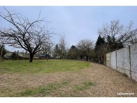 terrain 1 281 m² mezieres en santerre