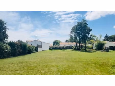 terrain 1267 m2