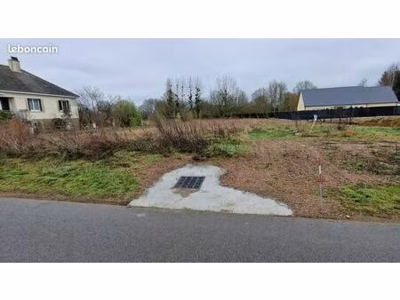 terrain constructible viabilisé de 1001m2