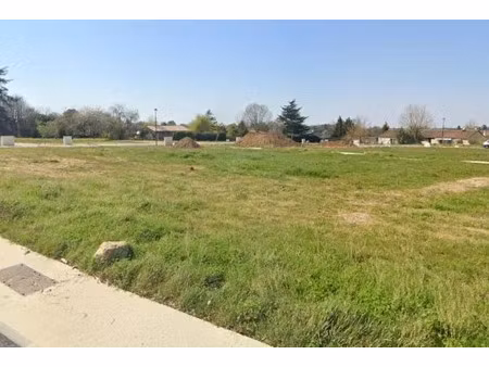 vente terrain 700 m² à salleboeuf (33370)  149 000 €
