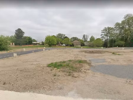 vente terrain 719 m² à vayres (33870)  129 000 €