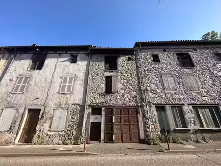 vente maison de village mayres 07330 - - surface privée