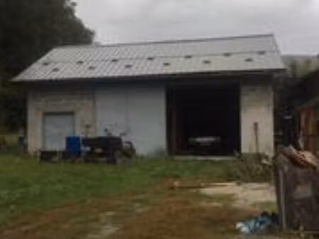 terrain avec bâti sur parcelle sainte marie de cuines