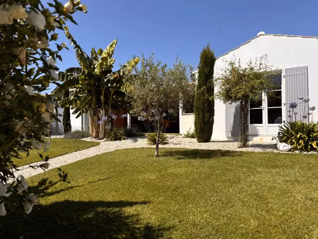 vente maison saint-sauveur-d'aunis 17540 - - surface privée