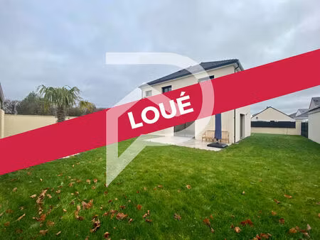 location maison 6 pièces 148m2 bezannes 51430 - 2030 € - surface privée