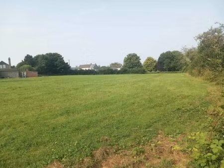 terrain à bâtir à villers-la-tour