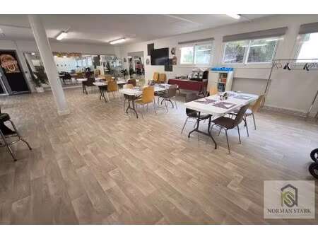 vente local commercial 4 pièces