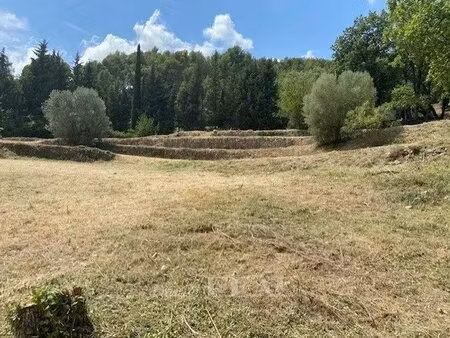 fayence - terrain constructible avec permis obtenu