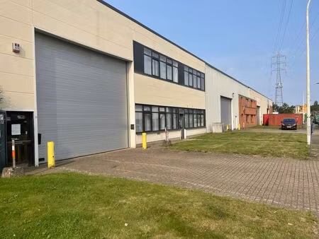bâtiment industriel à louer à wijnegem