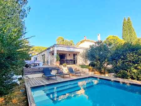 grabels  villa plain-pied d'environ 150 m2