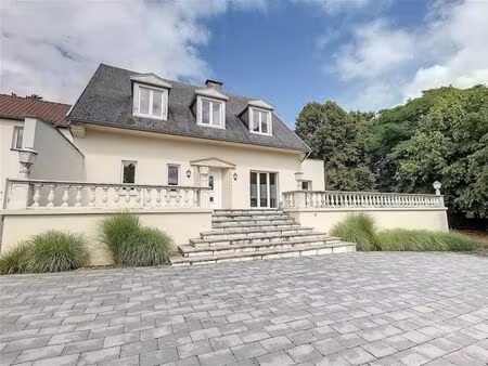 maison à louer à rue des coquerées 28 céroux-mousty (vbb60236)