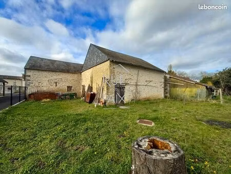 grange 1 pièce 155 m²