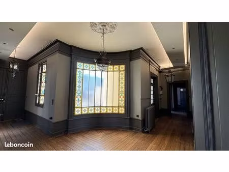 appartement 9 pièces 247 m²