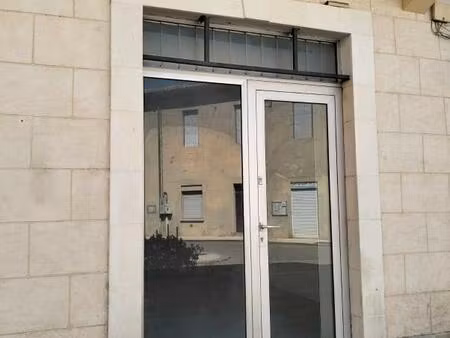 location commerce 26 m² à saint-ambroix (30500)