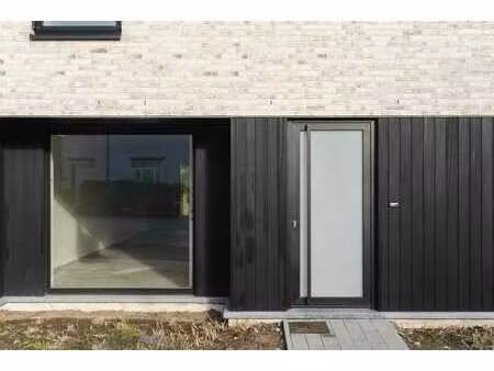 11 maisons