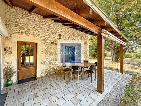 maison pierre  5 chambres  garage et parc arboré