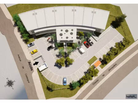 mur espace commercial brut de 114 m2